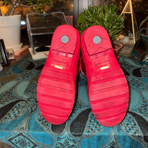 Women’s size 6 Hunter Pink Waterproof Boots - Picture 5 of 7